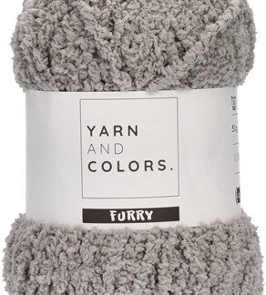 Yarn and Colors Furry shark grey