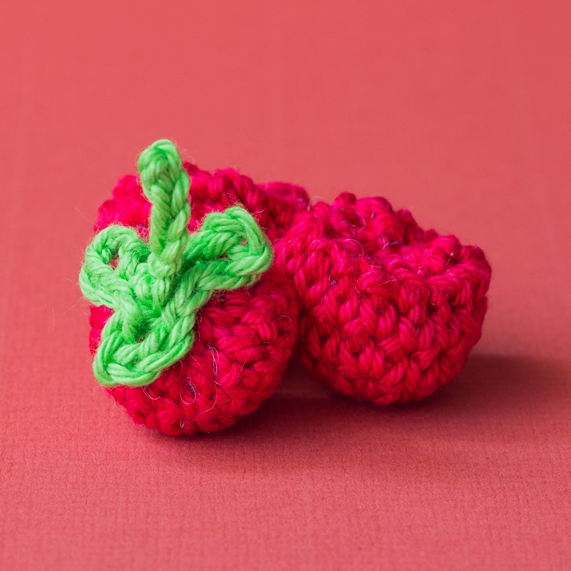 Tiny Projects for Yarn & Colors Must Have Minis Little Shop for Yarners